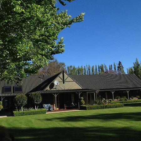 Rhododendron Garden Hotel Крайстчърч Екстериор снимка